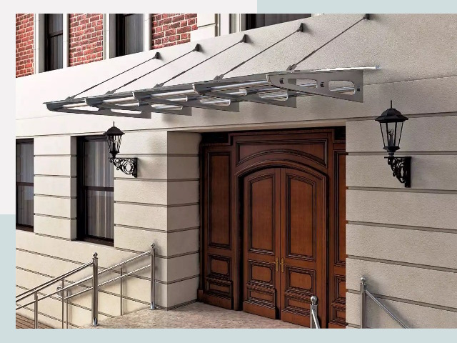 Металлические козырьки от 616 руб. в Новокузнецке